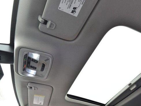 Used 2019 Chevrolet Traverse Premier w/ Driver Confidence II Package image 26