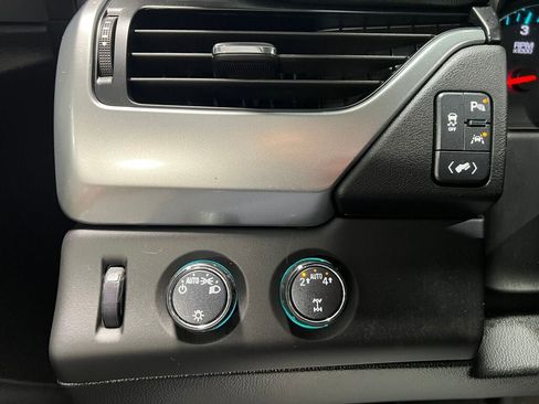 Used 2020 Chevrolet Tahoe LS w/ Enhanced Driver Alert Package image 13