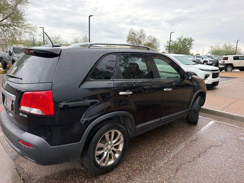 Used 2011 Kia Sorento EX w/ Premium Pkg FWD image 10