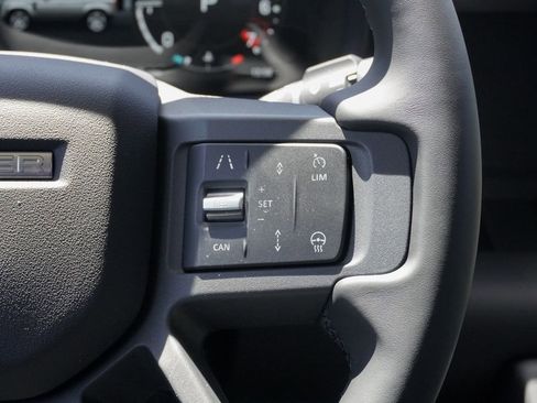 New 2026 Land Rover Defender 110 X-Dynamic SE AWD/4WD image 13