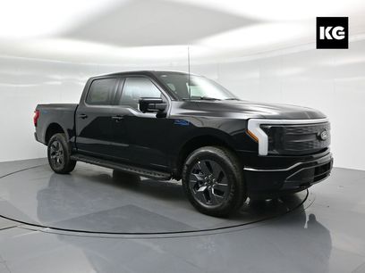 New 2025 Ford F150 Lightning Lariat