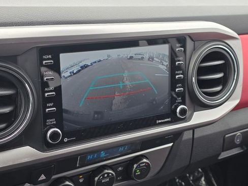 Used 2022 Toyota Tacoma SR5 w/ Black Out Package (TMS) image 27