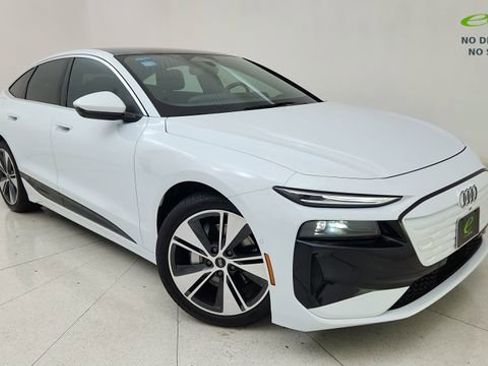 Used 2025 Audi A6 e-tron Premium w/ Convenience Package image 1