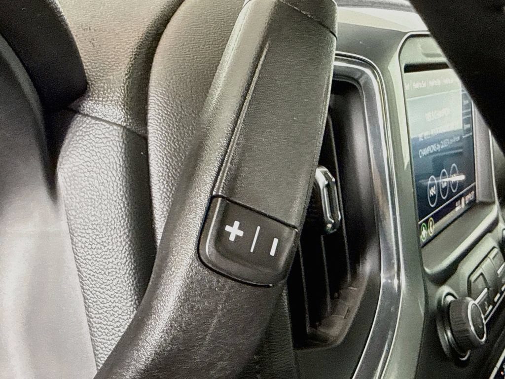 Used 2023 Chevrolet Silverado 2500 LT AWD/4WD image 16