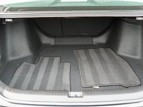 Used 2023 Honda Accord EX image 10
