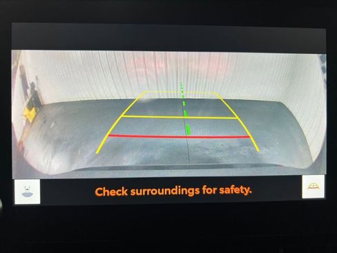 Used 2024 Toyota RAV4 LE image 9