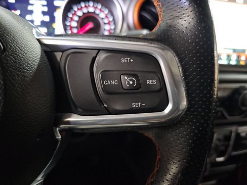 Used 2022 Jeep Gladiator Mojave w/ LED Lighting Group AWD/4WD image 12
