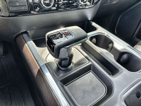 New 2026 GMC Sierra 1500 SLT image 26