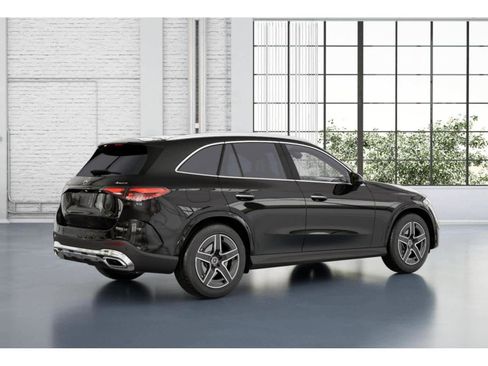 New 2026 Mercedes-Benz GLC 300 4MATIC image 19