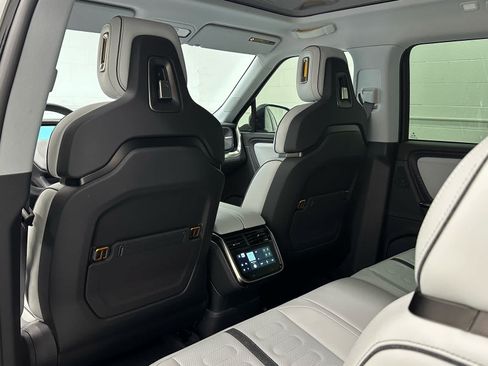 Used 2025 Rivian R1S Adventure AWD/4WD image 14