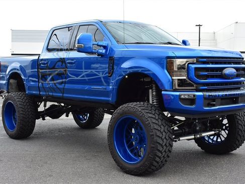 Used 2020 Ford F350 Platinum AWD/4WD image 8