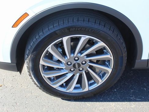 Certified 2024 Lincoln Corsair Reserve w/ Equipment Group 201A image 13