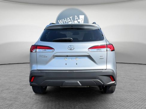 Used 2023 Toyota Corolla Cross LE AWD/4WD image 5