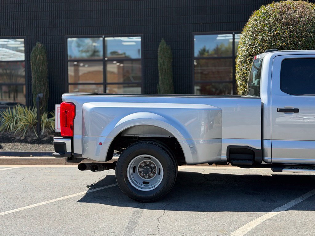 Used 2023 Ford F350 XL RWD image 21