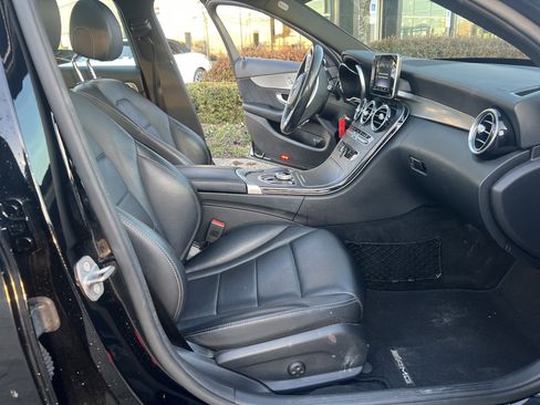 Certified 2018 Mercedes-Benz C 300 Sedan image 35