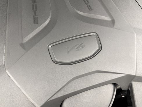 Certified 2024 Porsche Cayenne AWD/4WD image 62