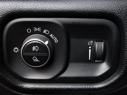 Used 2021 RAM 1500 Lone Star image 17