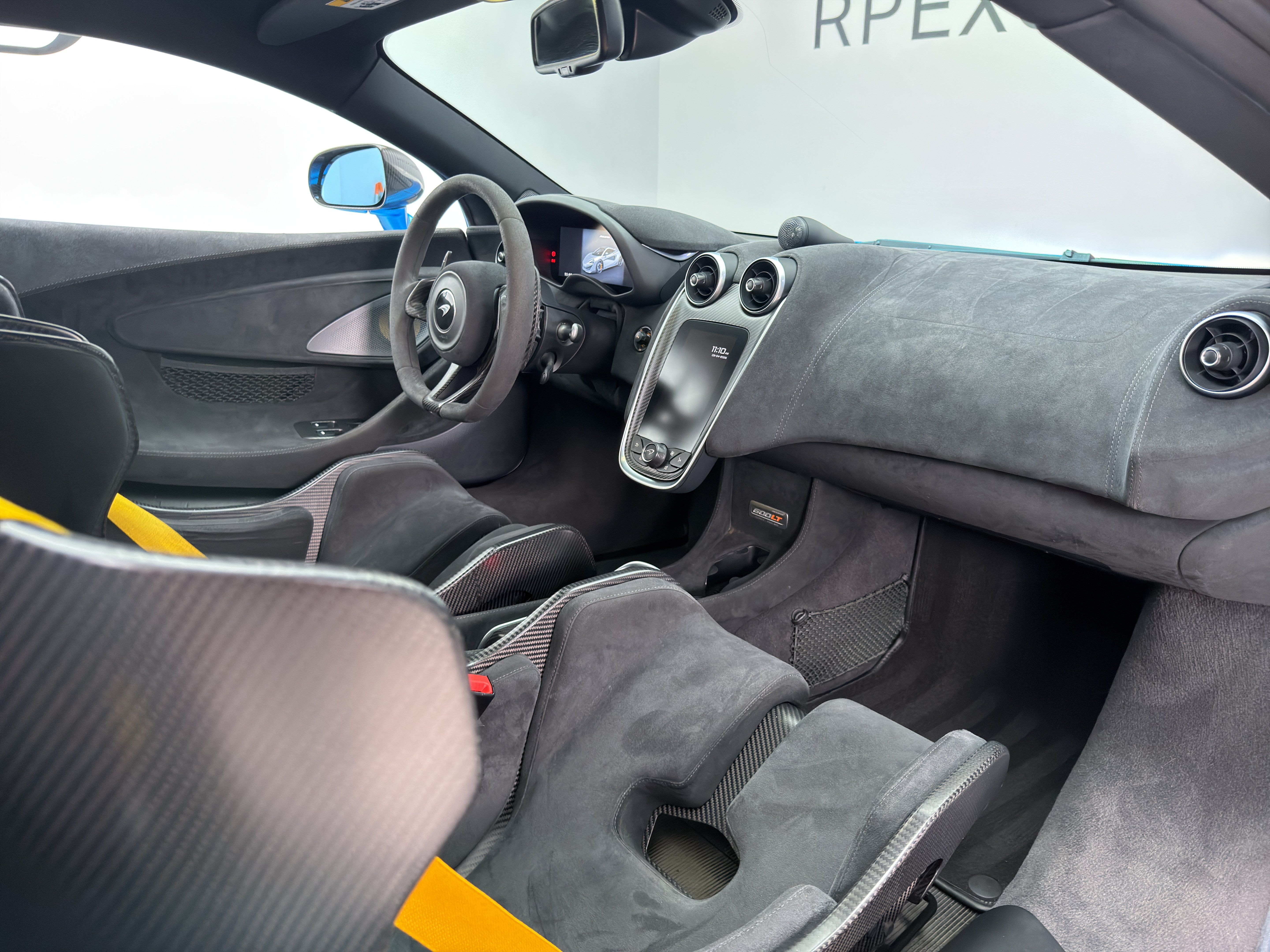 Used 2019 McLaren 600LT RWD image 18