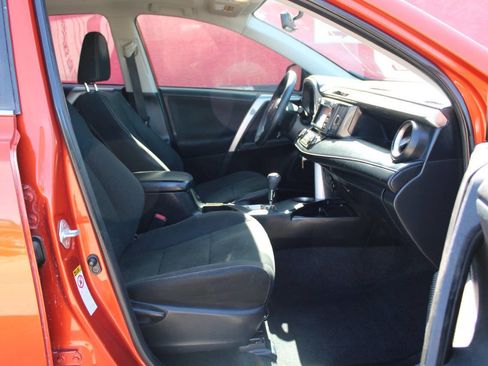 Used 2015 Toyota RAV4 XLE w/ Outdoor Package image 14