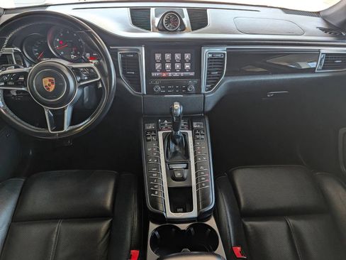Used 2018 Porsche Macan Sport Edition w/ Premium Package Plus AWD/4WD image 30