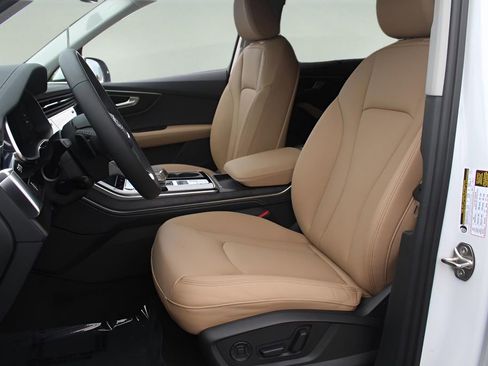 New 2025 Audi Q7 3.0T Premium Plus image 12