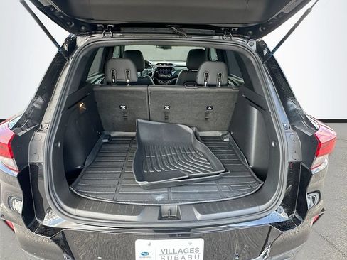 Used 2021 Chevrolet TrailBlazer RS w/ Technology Package FWD image 25