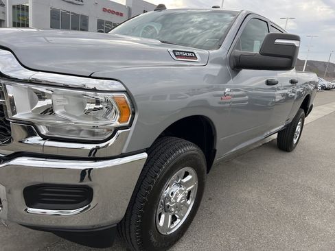 Used 2024 RAM 2500 Tradesman w/ Chrome Appearance Group image 11