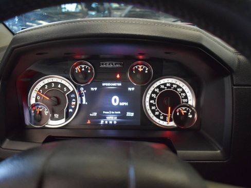 Used 2016 RAM 1500 Laramie w/ Convenience Group AWD/4WD image 98