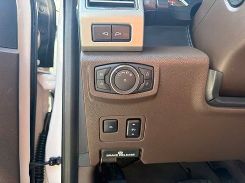 Used 2019 Ford F250 King Ranch w/ King Ranch Ultimate Package AWD/4WD image 11