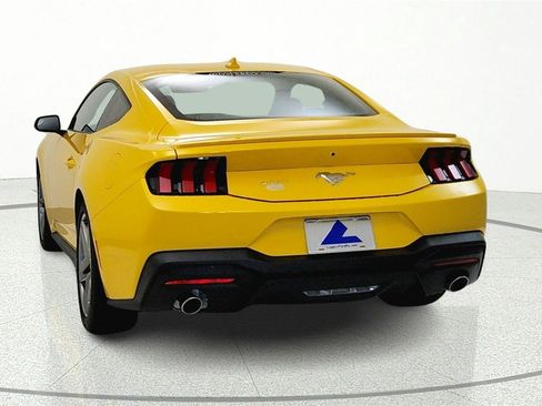 Used 2024 Ford Mustang Premium RWD image 5
