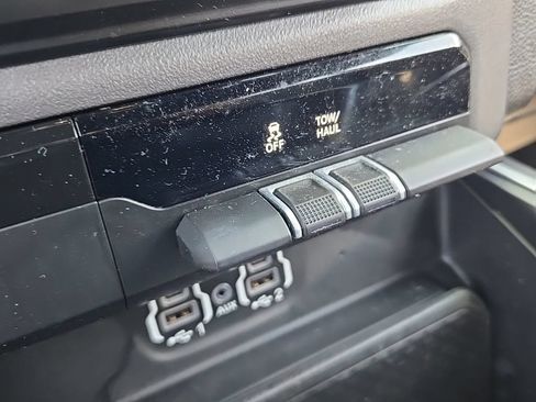 Certified 2023 RAM 1500 Big Horn AWD/4WD image 23