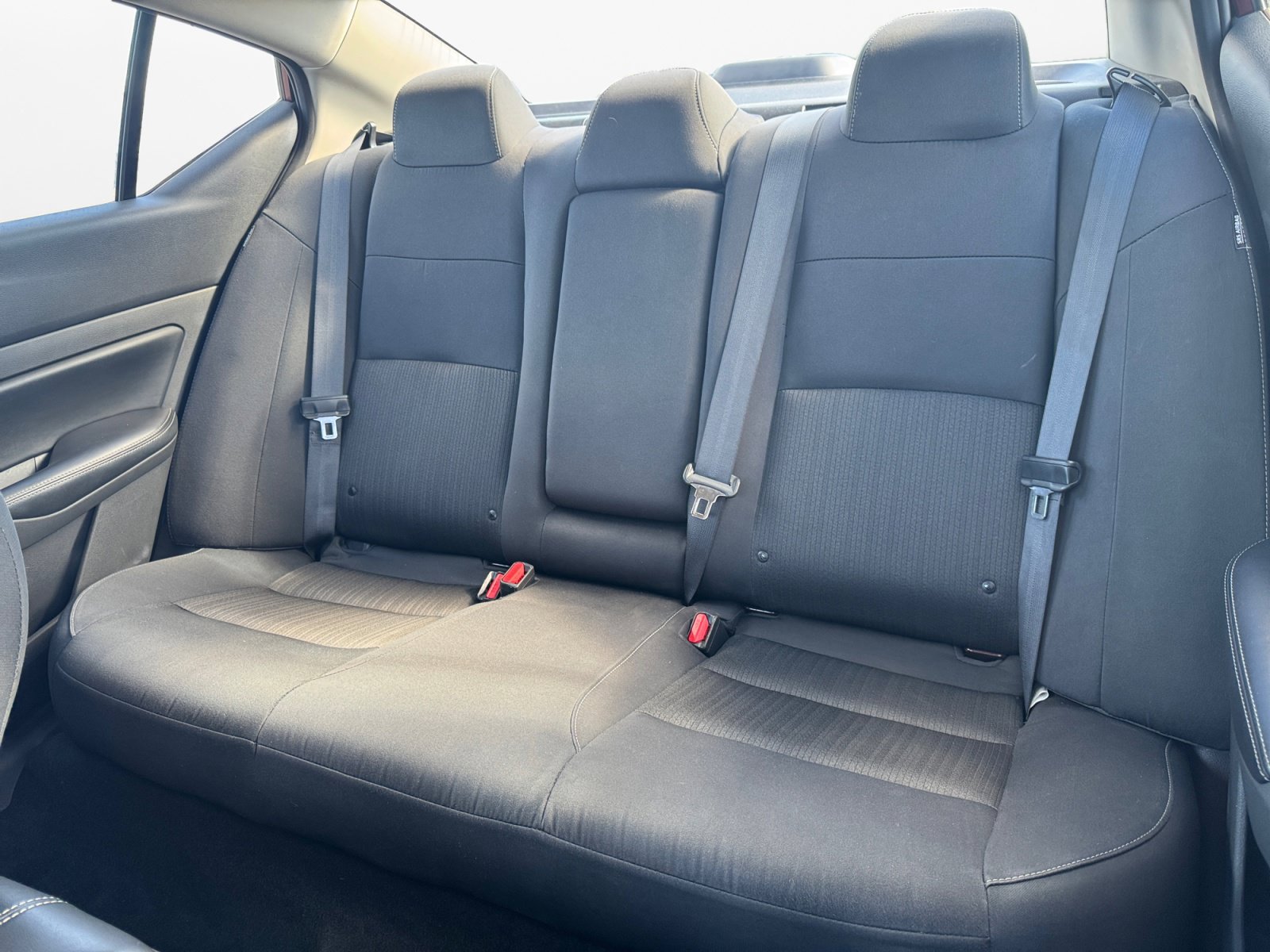 Used 2025 Nissan Altima 2.5 SV FWD image 15