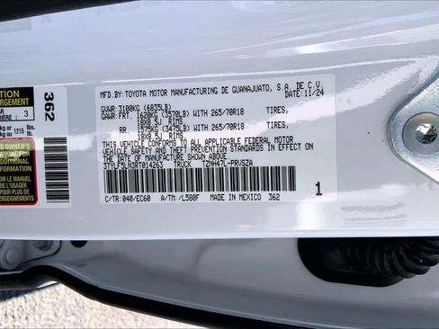 Used 2024 Toyota Tacoma 4x4 Double Cab Hybrid image 37