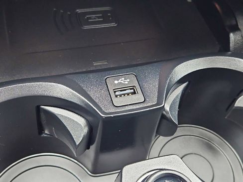 Used 2025 BMW M240i xDrive M240i xDrive w/ Premium Package image 19