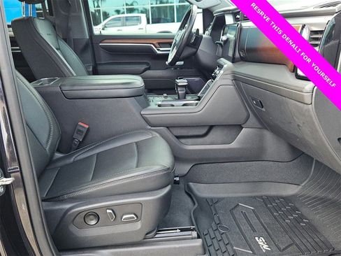 Used 2023 GMC Sierra 1500 Denali w/ Denali Reserve Package image 24