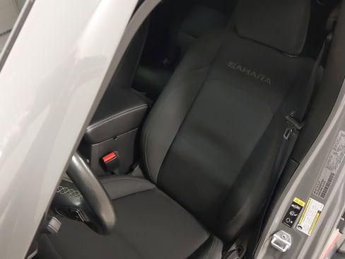 Used 2021 Jeep Wrangler Unlimited Sahara w/ Cold Weather Group image 22