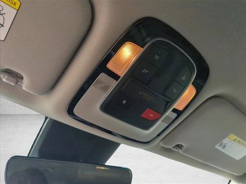 Used 2022 Hyundai Santa Fe SEL FWD image 15