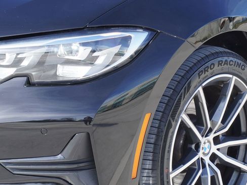 Used 2019 BMW 330i Sedan w/ Driving Assistance Package RWD image 2