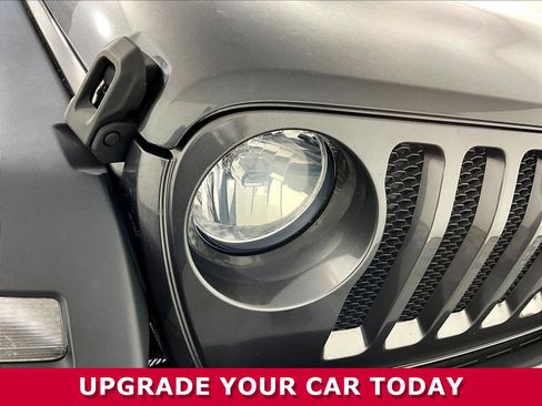 Used 2018 Jeep Wrangler Sport AWD/4WD image 31