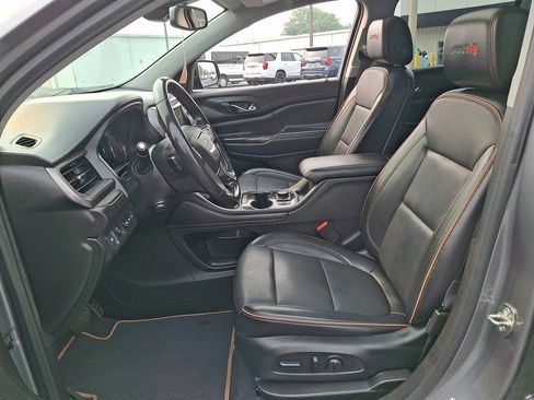 Used 2022 GMC Acadia AT4 w/ Technology Package AWD/4WD image 17