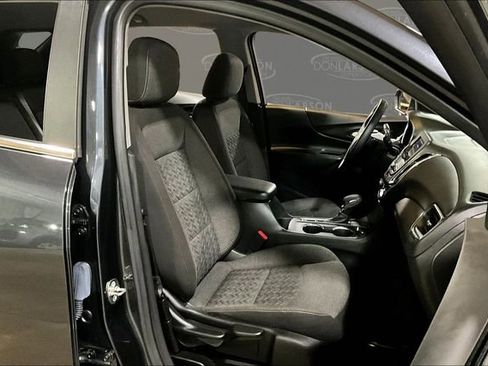 Used 2023 Chevrolet Equinox LT image 15