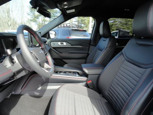 New 2026 Ford Explorer ST-Line AWD/4WD image 13