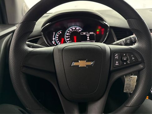 Used 2018 Chevrolet Trax LS w/ LPO, Protection Package image 18