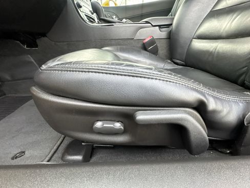 Used 2008 Chevrolet Corvette Coupe image 12