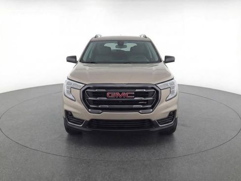 Used 2023 GMC Terrain AT4 w/ Infotainment Package II image 5