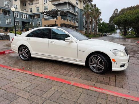 Used 2012 Mercedes-Benz S 63 AMG image 13