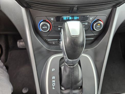 Used 2017 Ford C-MAX SE image 36