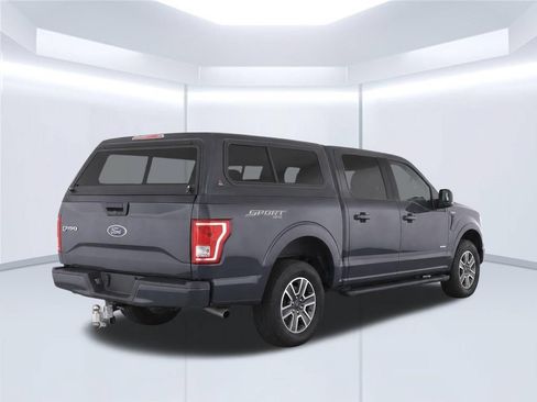 Used 2016 Ford F150 XLT w/ Equipment Group 301A Mid RWD image 4