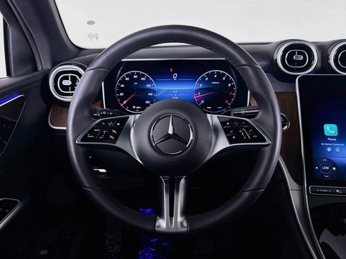 Certified 2026 Mercedes-Benz GLC 300 image 19
