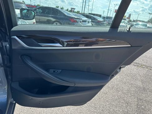 Used 2019 BMW 530i xDrive w/ Convenience Package AWD/4WD image 24